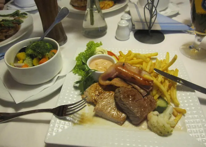 Berggasthof Bayernturm Hotel 3*